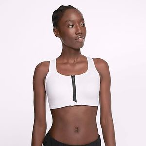 Nike women’s high support sport bra white size M